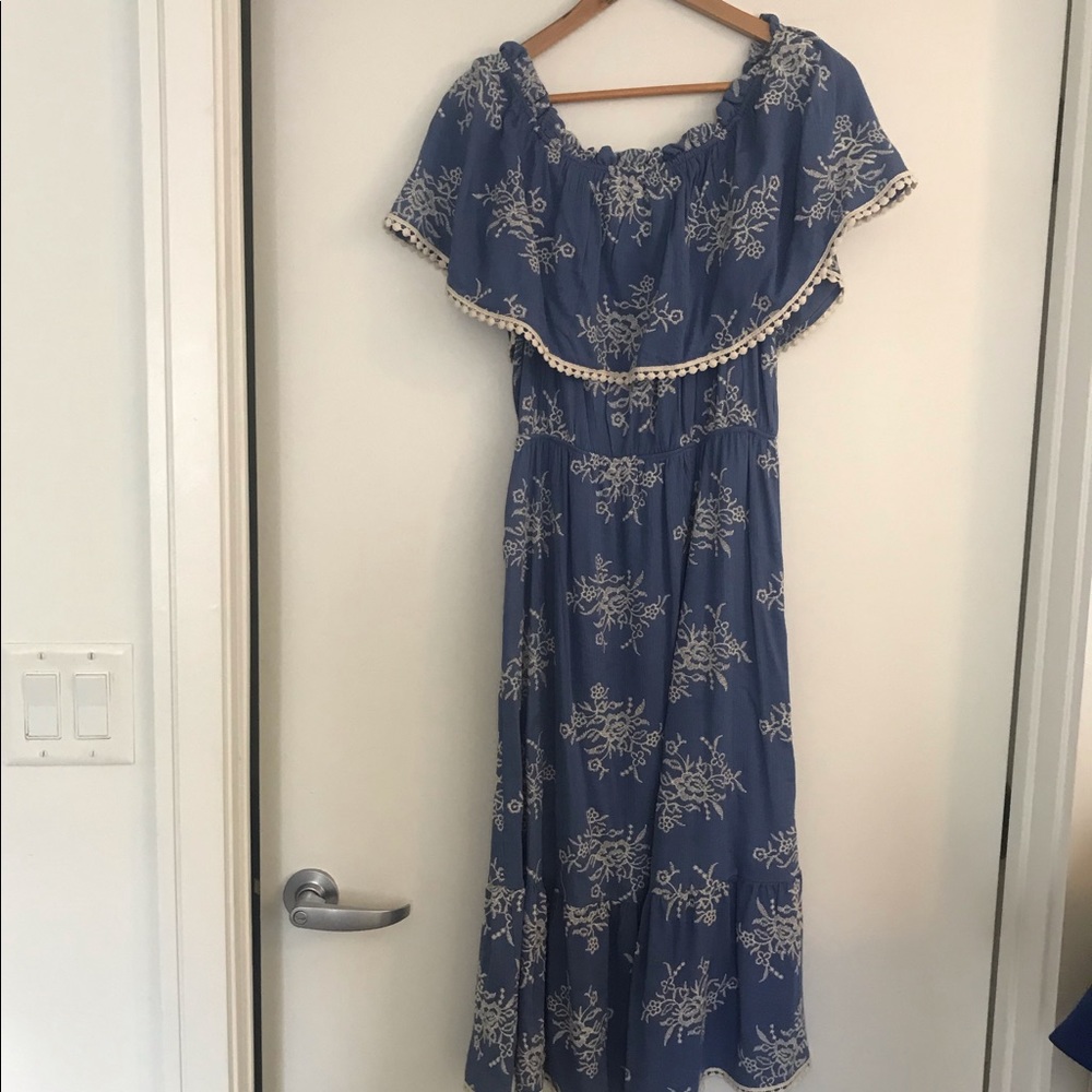Off the shoulder midi dress